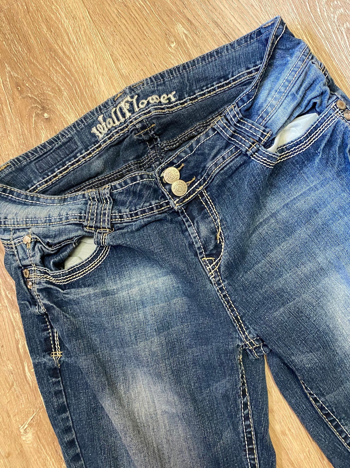 Wall Flower Jeans