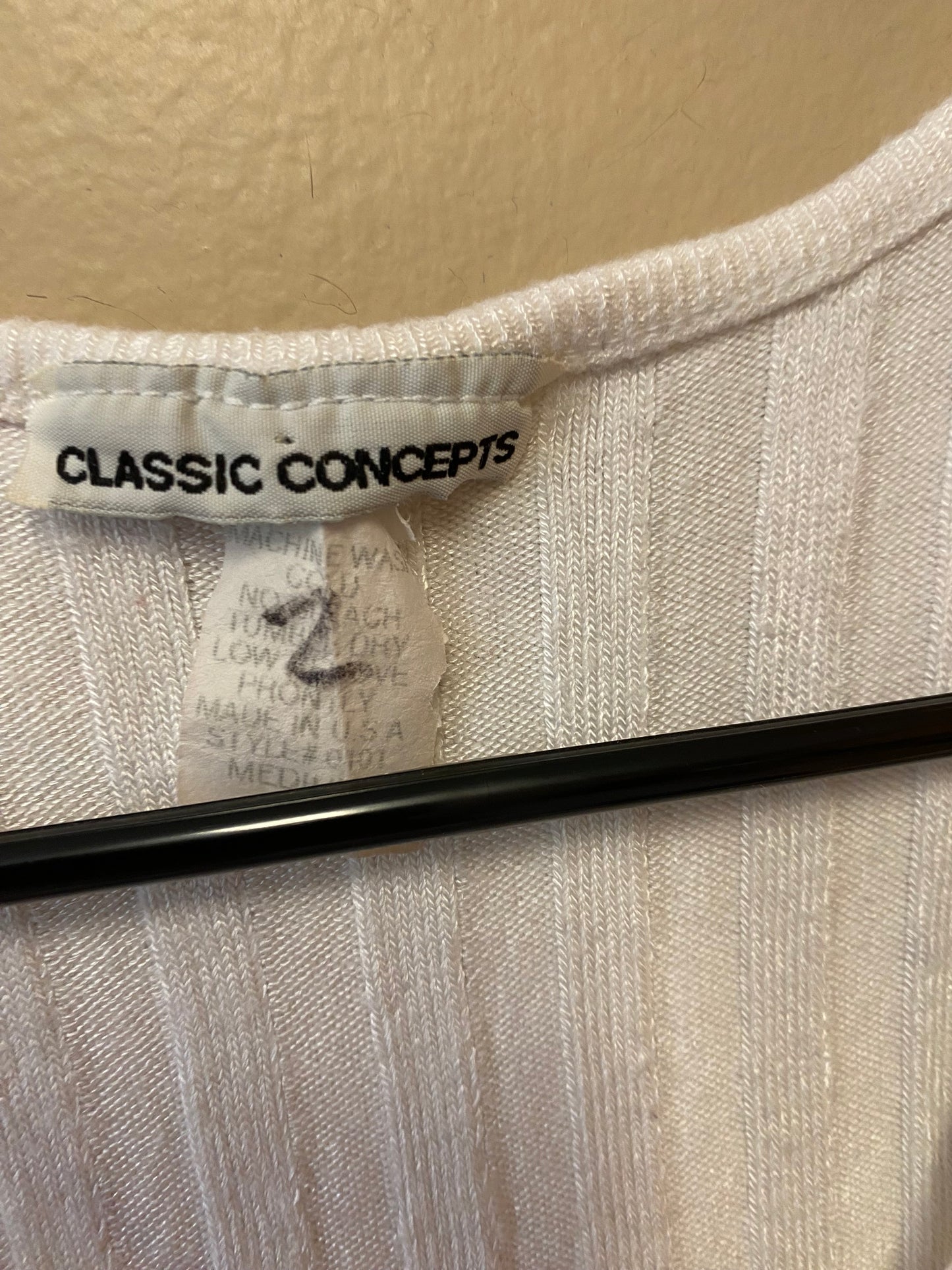Classic Concepts Ribbed Blouse