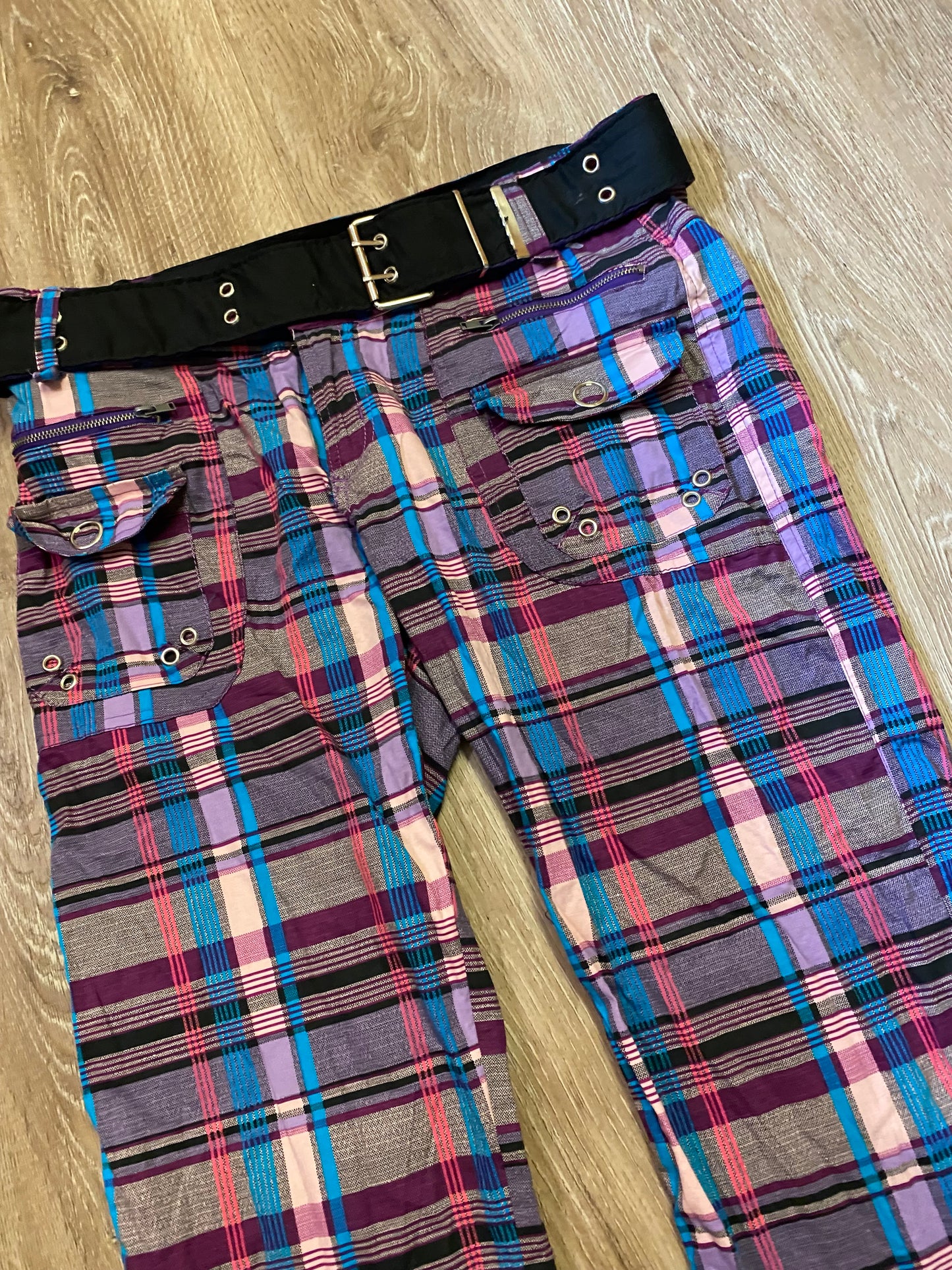 Voice Plaid Pants