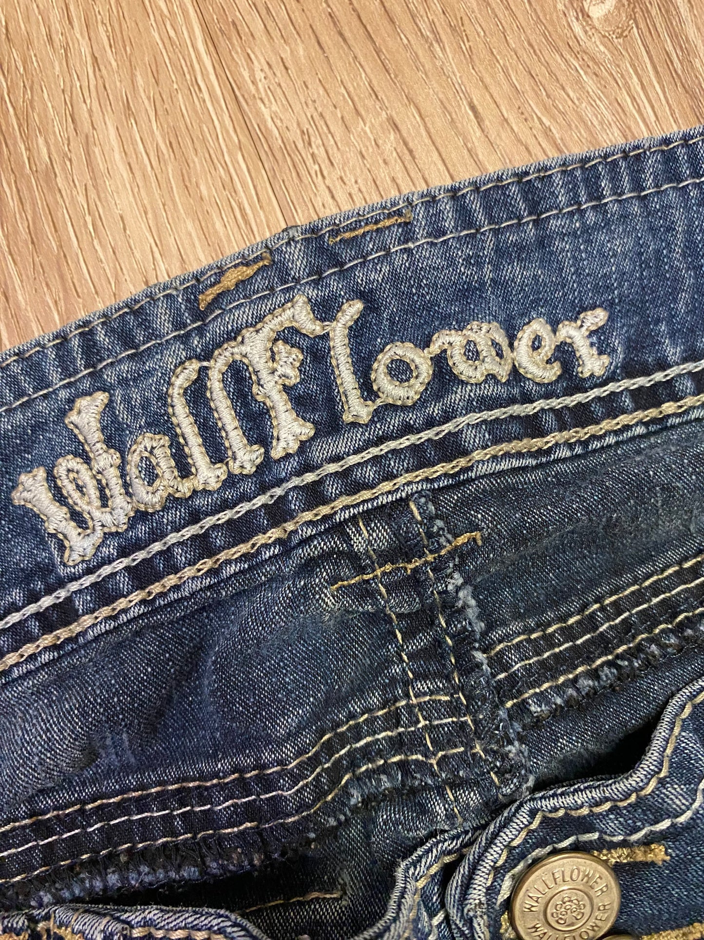 Wall Flower Jeans