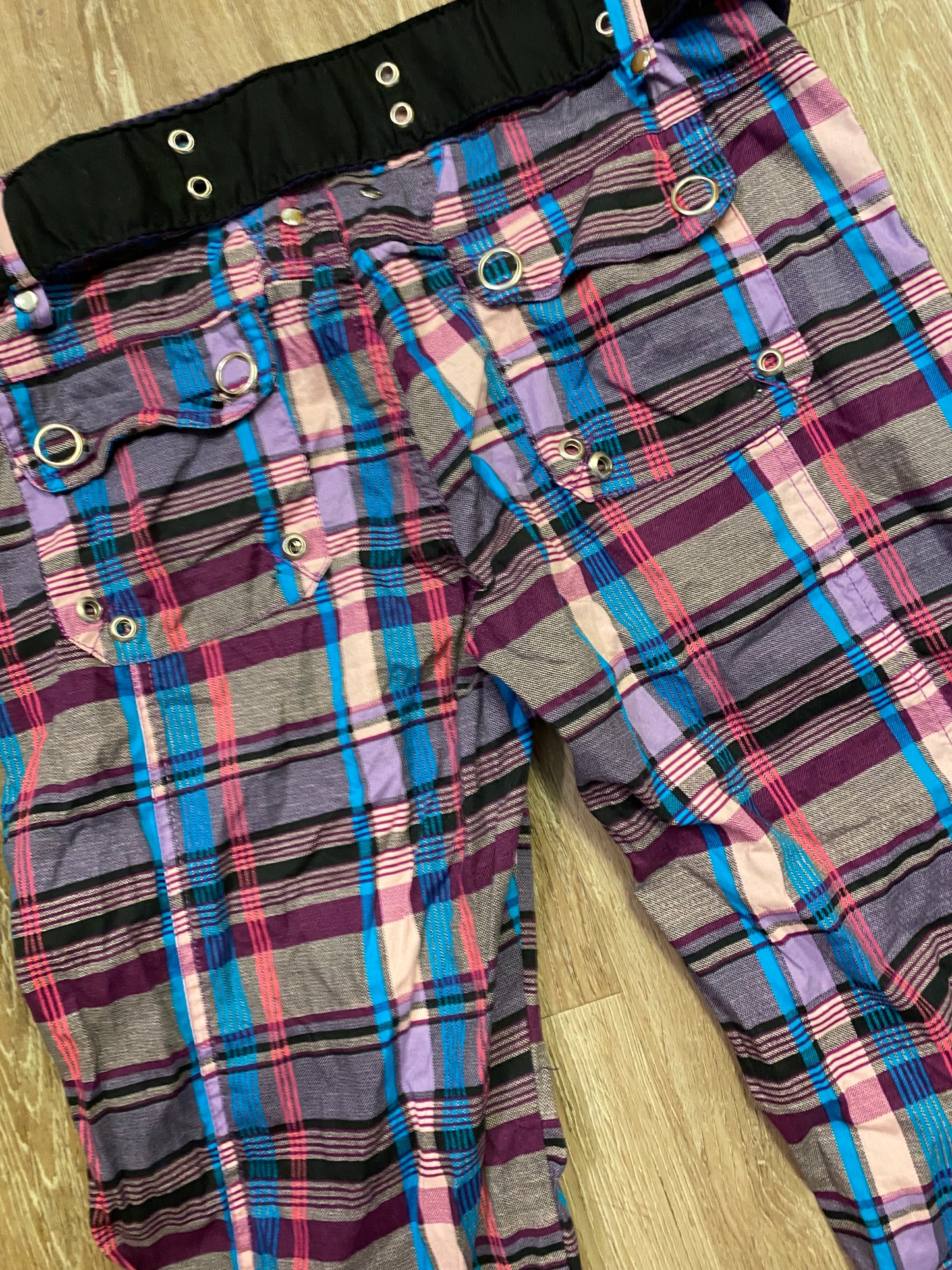 Voice Plaid Pants