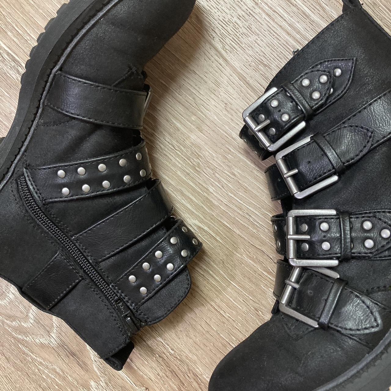 White Mountain Boots