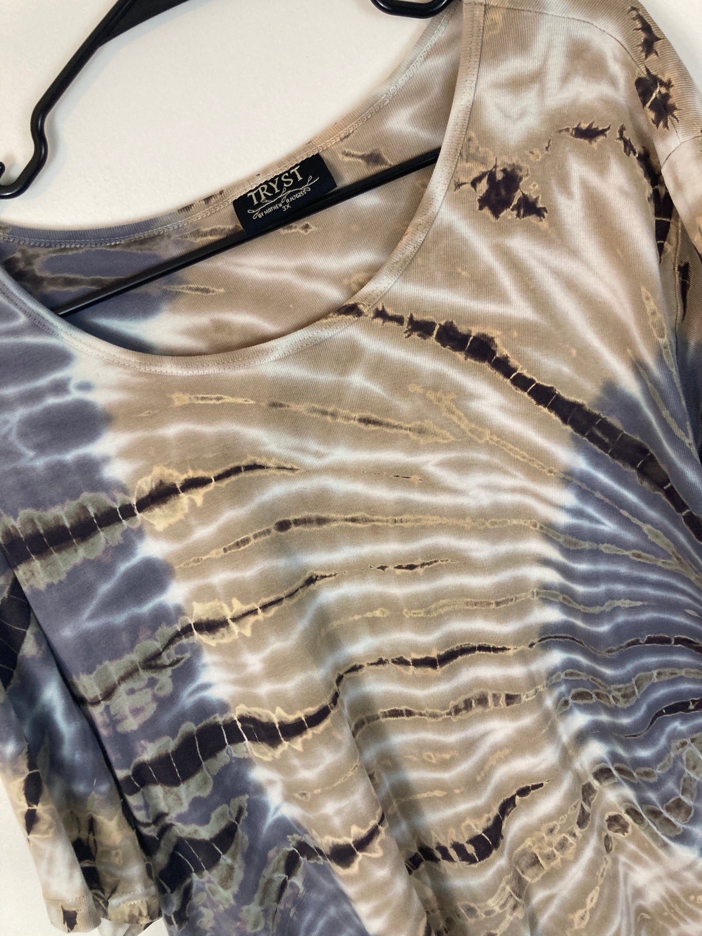 Tryst Tye Dye T-shirt
