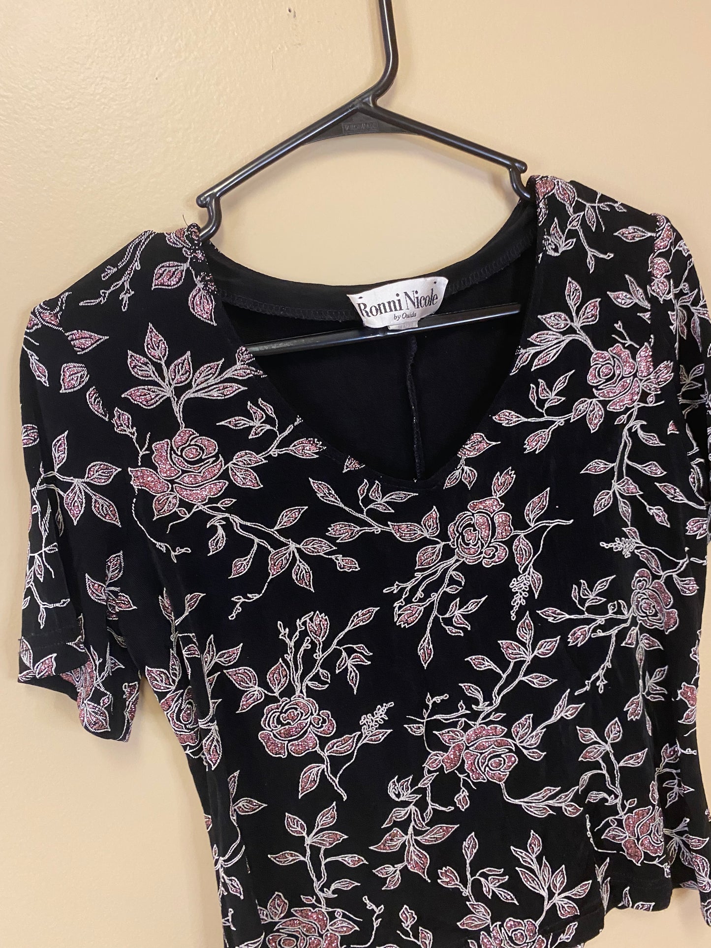 Ronni Nicole by Ouida Top