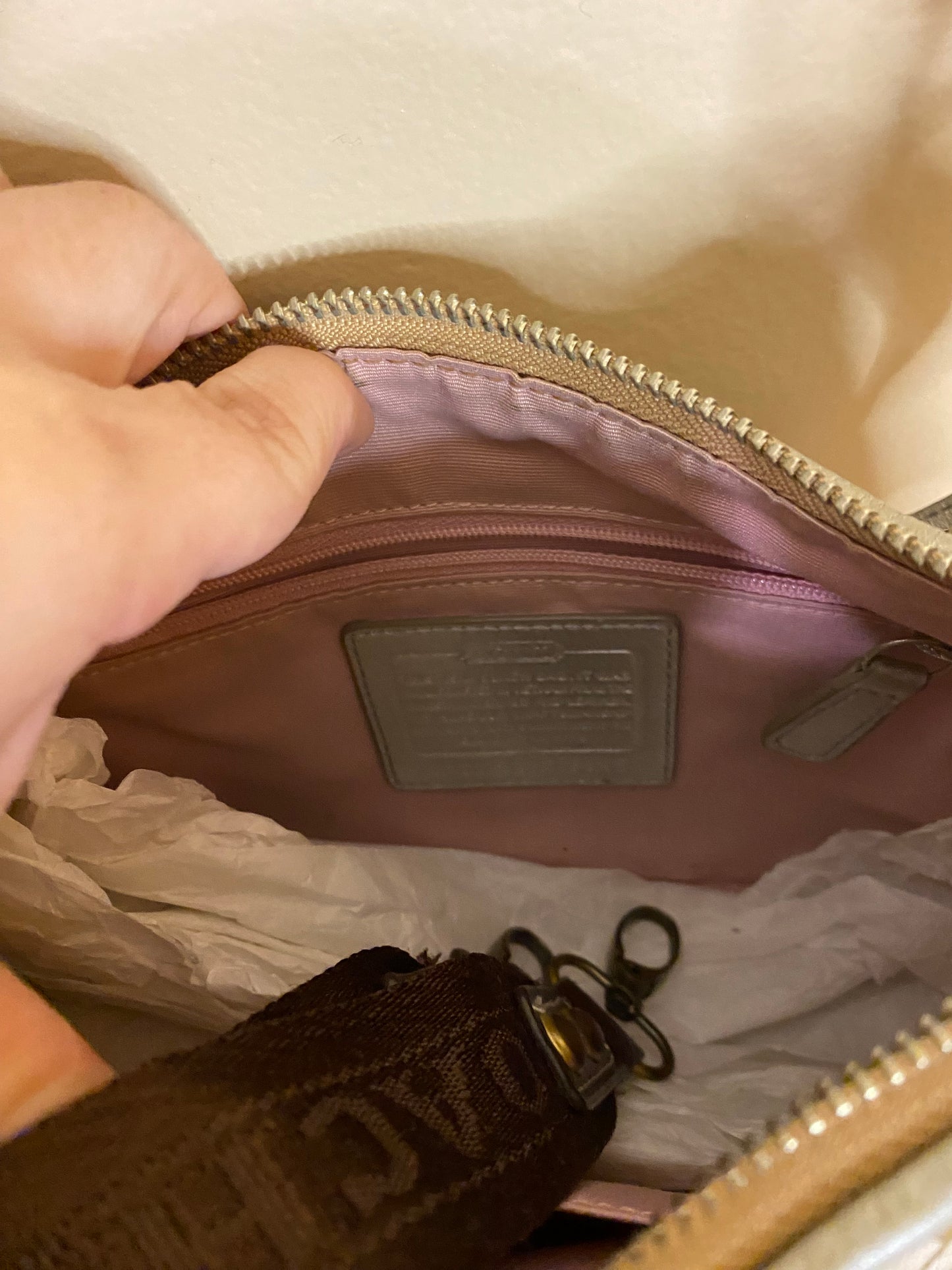 Coach Cross Body F17425