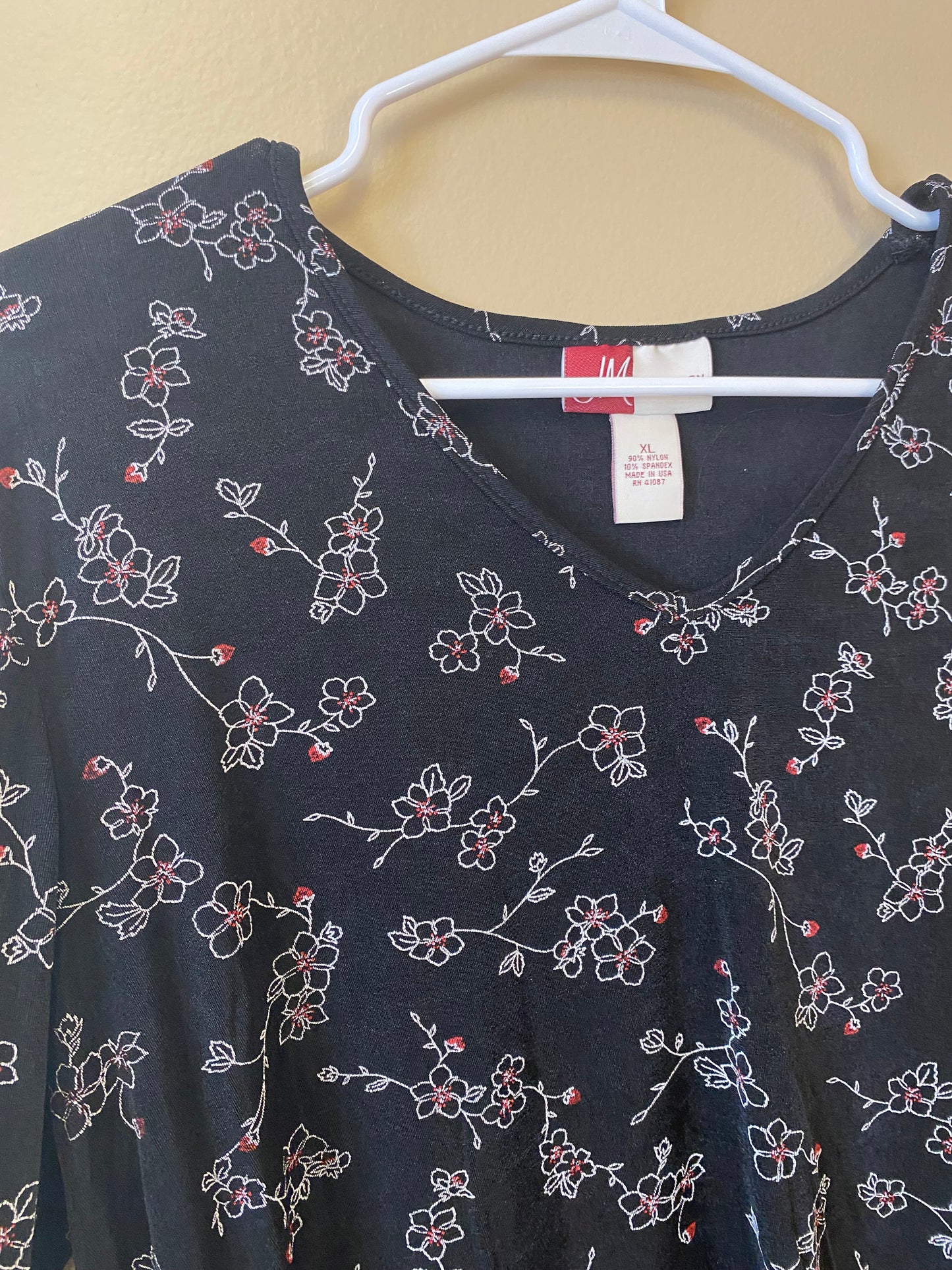 JM Collections Floral Top