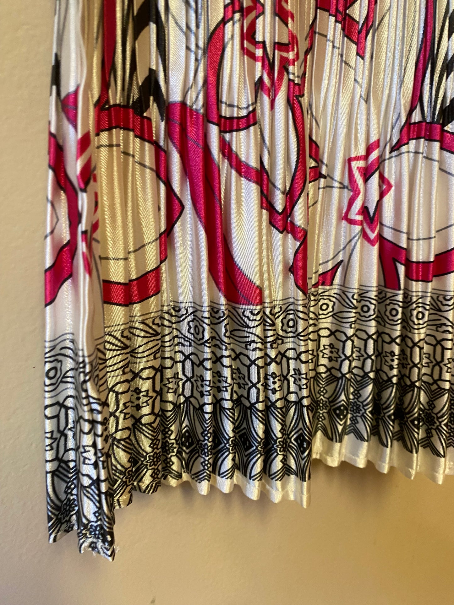 Milano Abstract Accordion Blouse