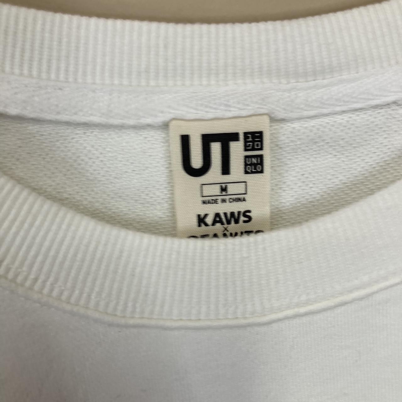 Uniqlo Kaws Peanuts Snoopy Sweatshirt