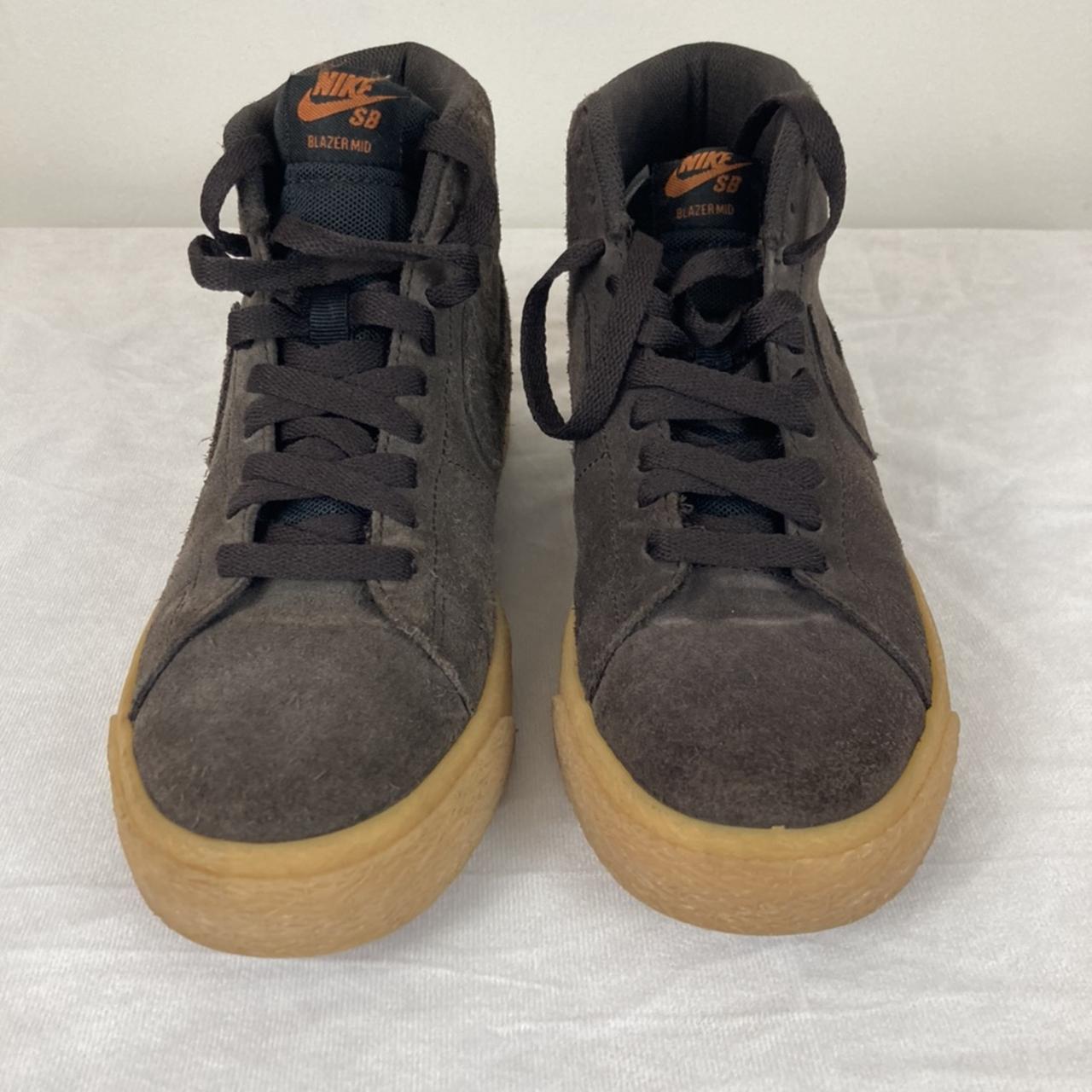 NIKE SB ZOOM BLAZER MID